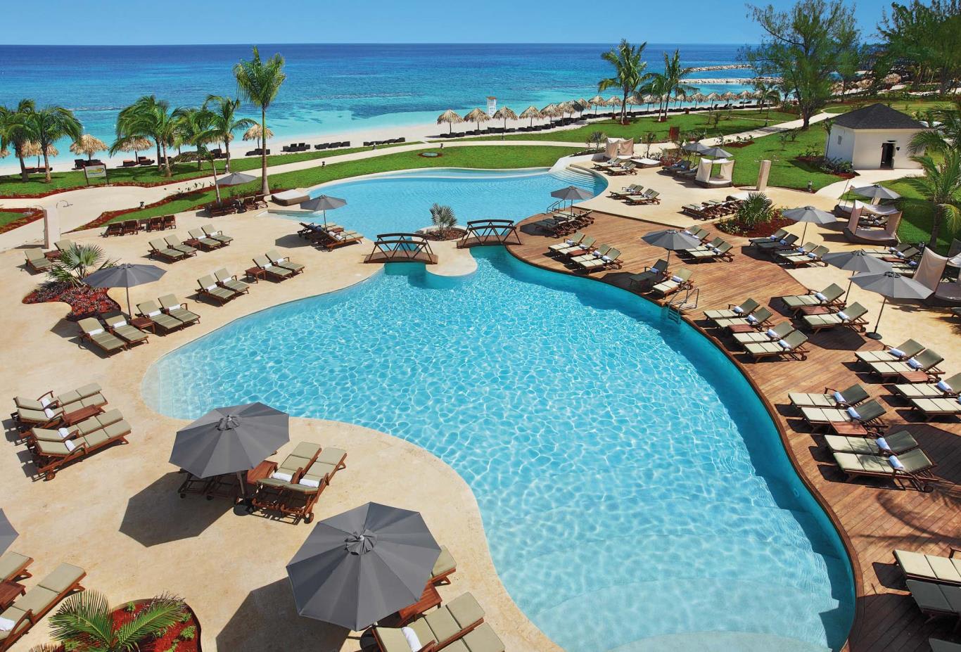 Preferred Club Pool